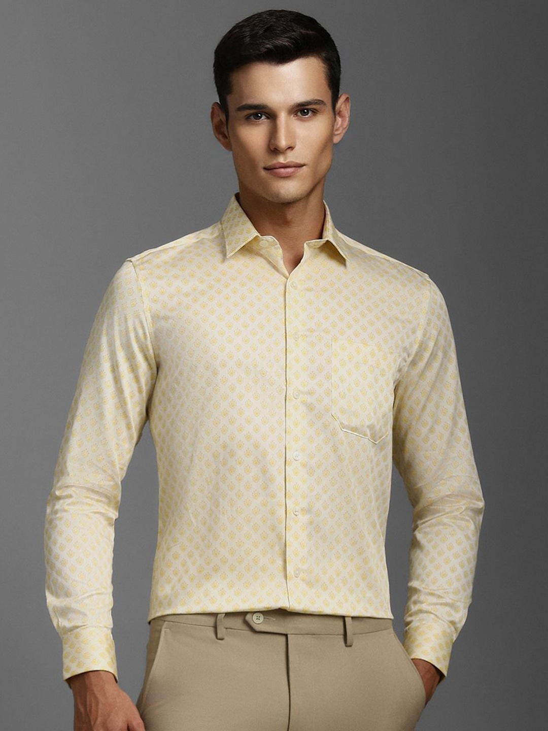 Louis Philippe Men Spread Collar Conversational Printed Cotton Slim Fit Formal Shirt, Yellow
Louis Philippe Men Spread Collar Conversational Printed Cotton Slim Fit Formal Shirt, Yellow