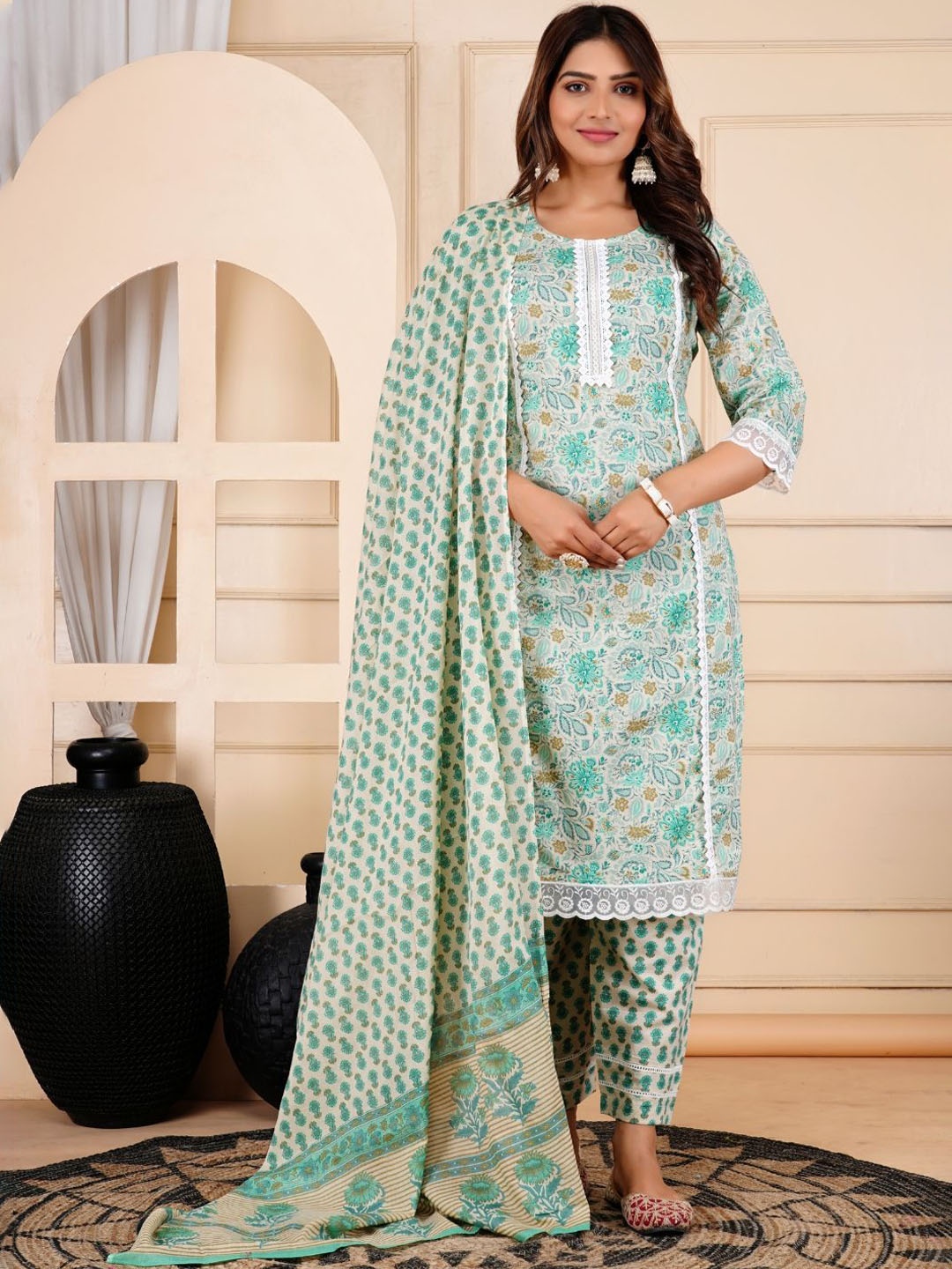 Jaipurite Women Floral Printed Thread Work Pure Cotton Kurta with Trousers & With Dupatta, Green
Jaipurite Women Floral Printed Thread Work Pure Cotton Kurta with Trousers & With Dupatta, Green