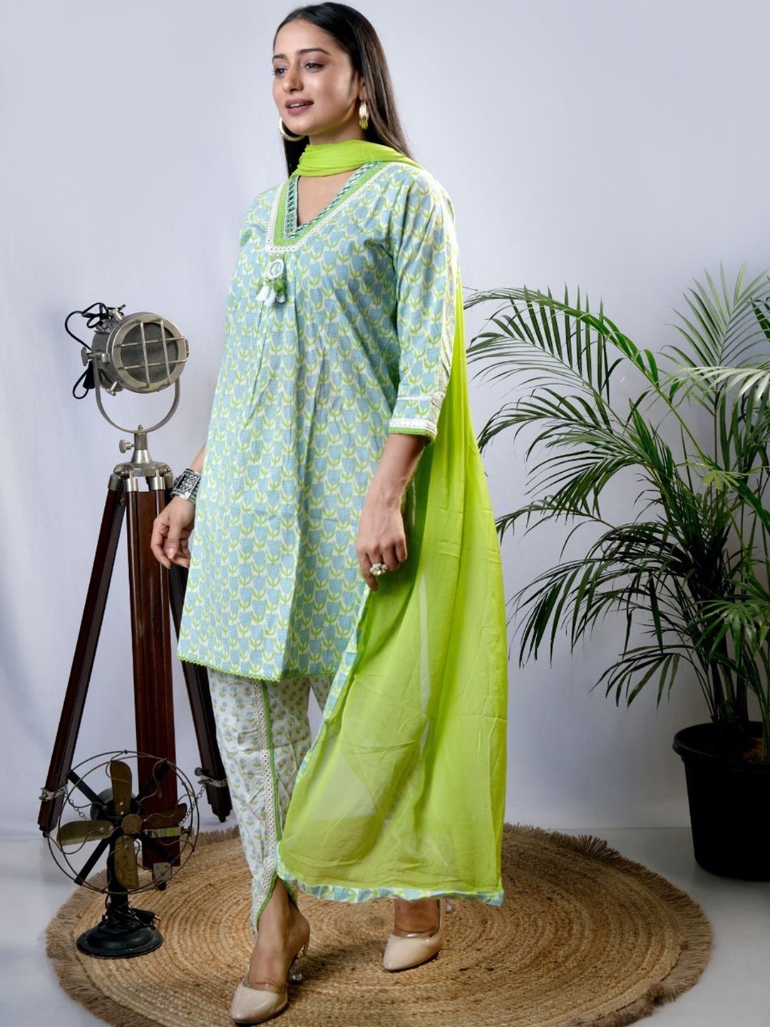 EKISHA Floral Printed Mirror Work V-Neck Pure Cotton Kurta with Trouser & Dupatta, Green
EKISHA Floral Printed Mirror Work V-Neck Pure Cotton Kurta with Trouser & Dupatta, Green