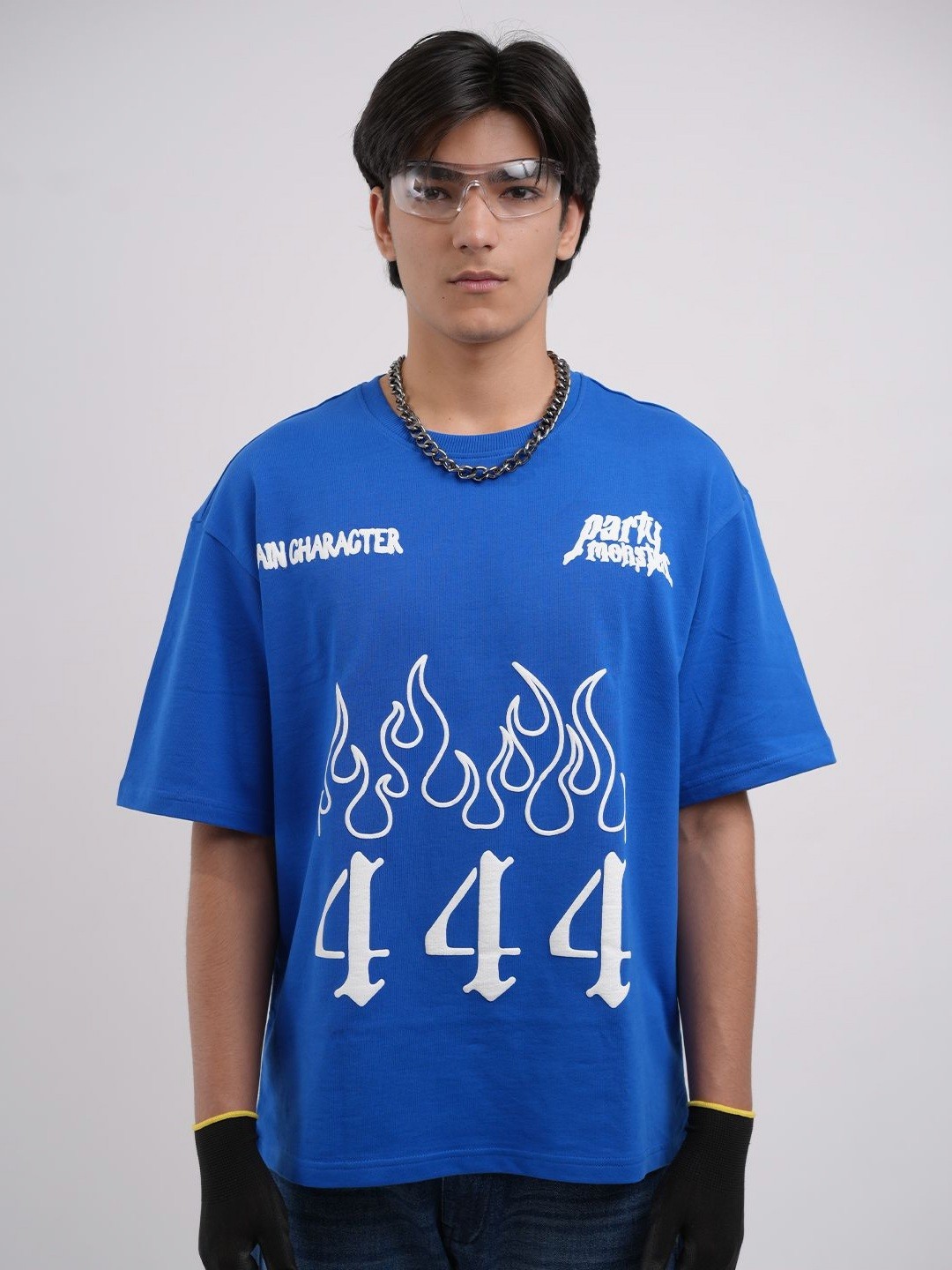 Main Character India Unisex Typography Printed Round Neck Cotton Oversized T-shirt, Blue
Main Character India Unisex Typography Printed Round Neck Cotton Oversized T-shirt, Blue