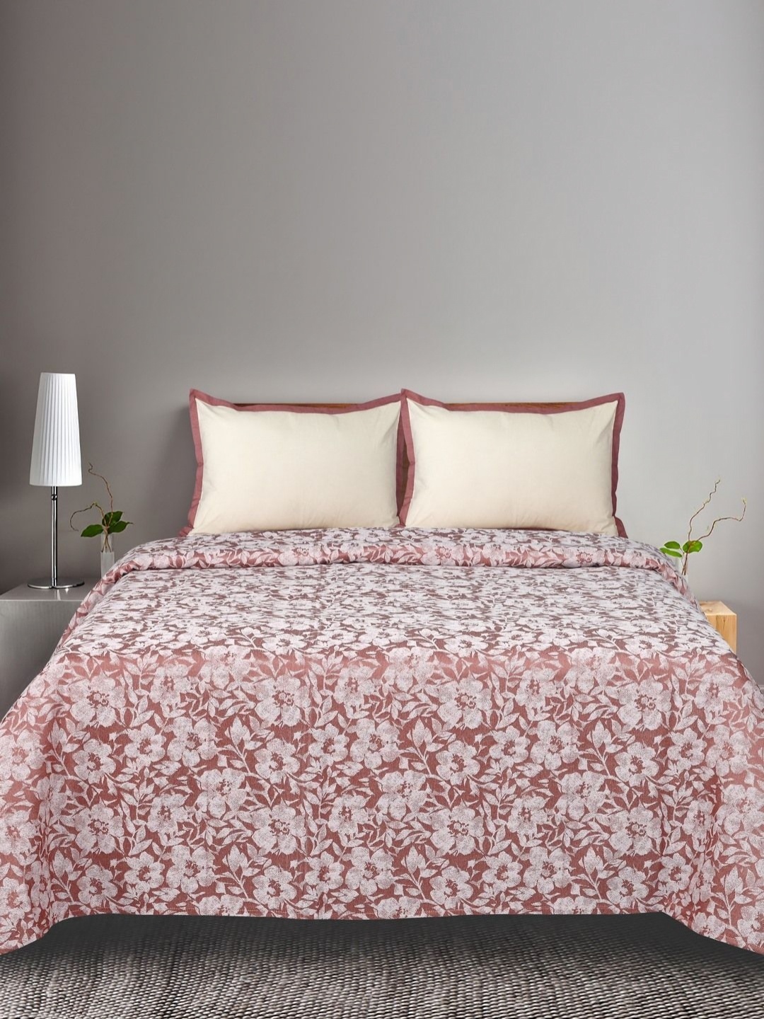 Saral Home Mauve Floral Pure Cotton 400TC King Bedsheet with 2 Pillow Covers 2.7 x 2.6 Mts
Saral Home Mauve Floral Pure Cotton 400TC King Bedsheet with 2 Pillow Covers 2.7 x 2.6 Mts