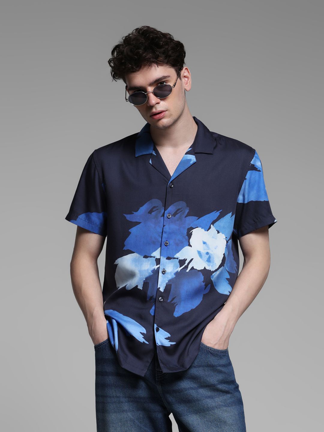 Jack & Jones Men Cuban Collar Abstract Printed Relaxed Fit Casual Shirt, Navy blue
Jack & Jones Men Cuban Collar Abstract Printed Relaxed Fit Casual Shirt, Navy blue