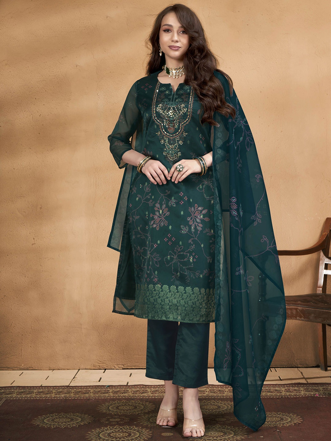 Anouk Floral Printed Regular Beads Work Organza Straight Kurta With Trouser With Dupatta, Teal
Anouk Floral Printed Regular Beads Work Organza Straight Kurta With Trouser With Dupatta, Teal