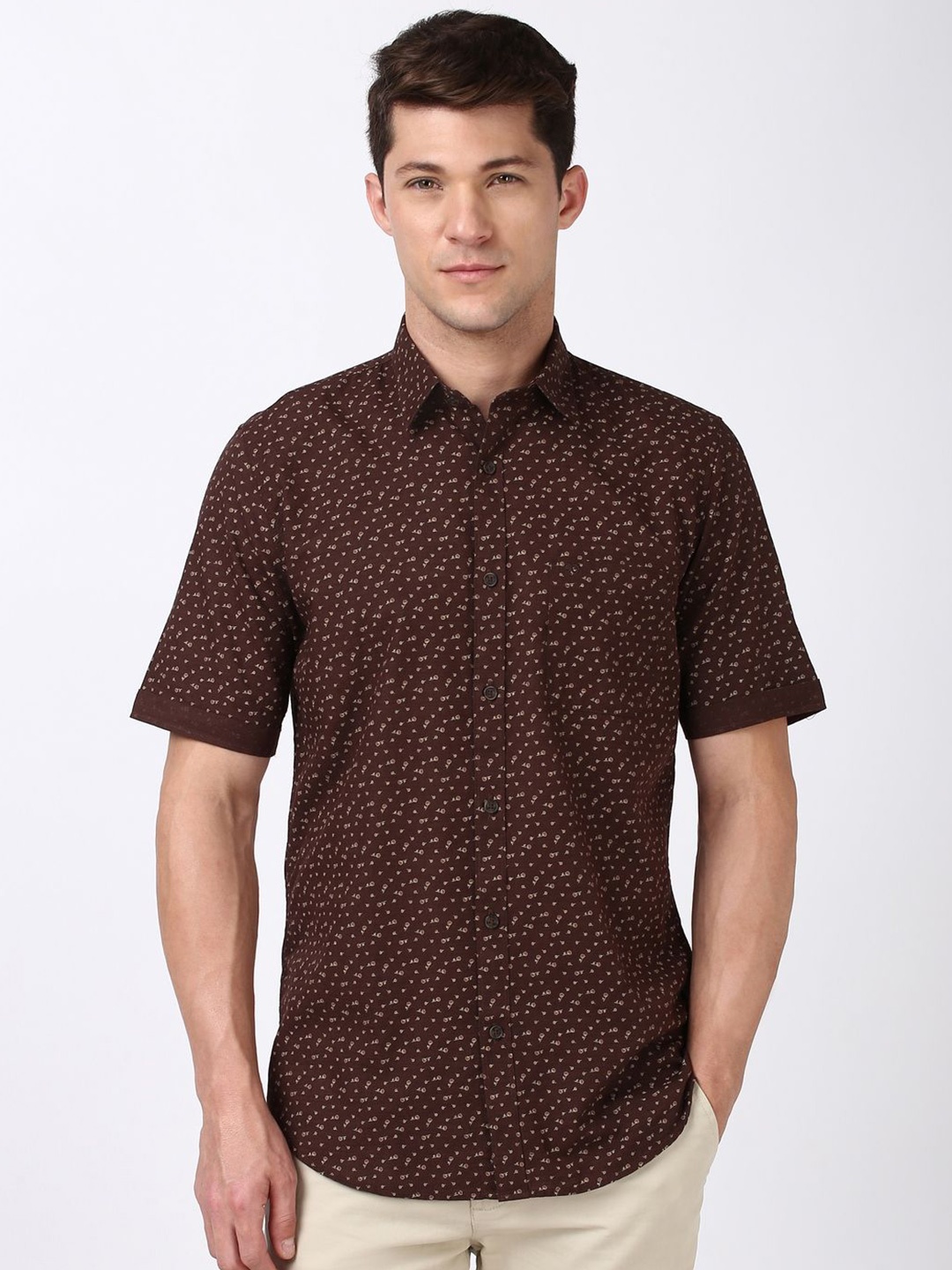 Peter England Casuals Men Spread Collar Floral Printed Cotton Slim Fit Casual Shirt, Brown
Peter England Casuals Men Spread Collar Floral Printed Cotton Slim Fit Casual Shirt, Brown
