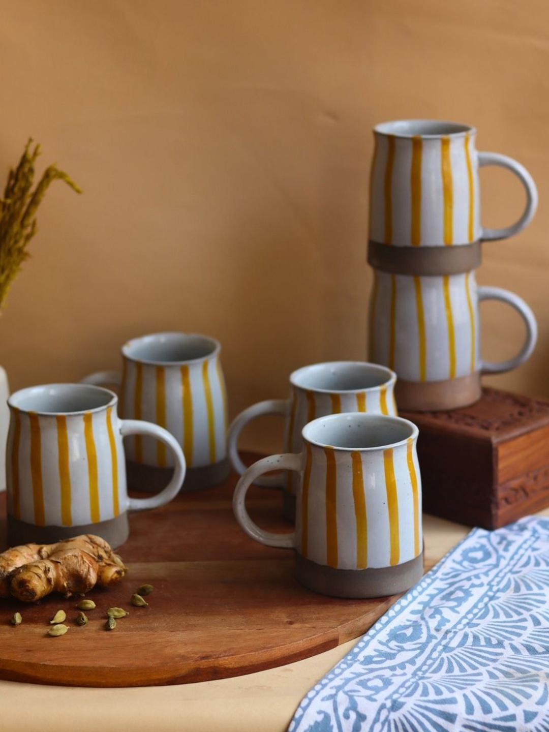 WEAVING HOMES Yellow & White 6 Pieces Srtiped Ceramic Dishwasher Safe Glossy Mugs 250ml
WEAVING HOMES Yellow & White 6 Pieces Srtiped Ceramic Dishwasher Safe Glossy Mugs 250ml