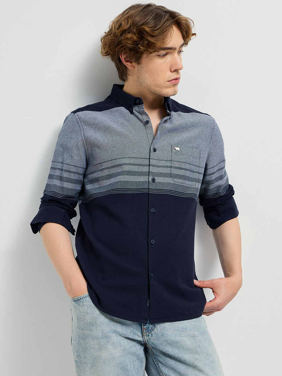 THE BEAR HOUSE Men Slim Fit Striped Casual Shirt, Navy blue 
THE BEAR HOUSE Men Slim Fit Striped Casual Shirt, Navy blue