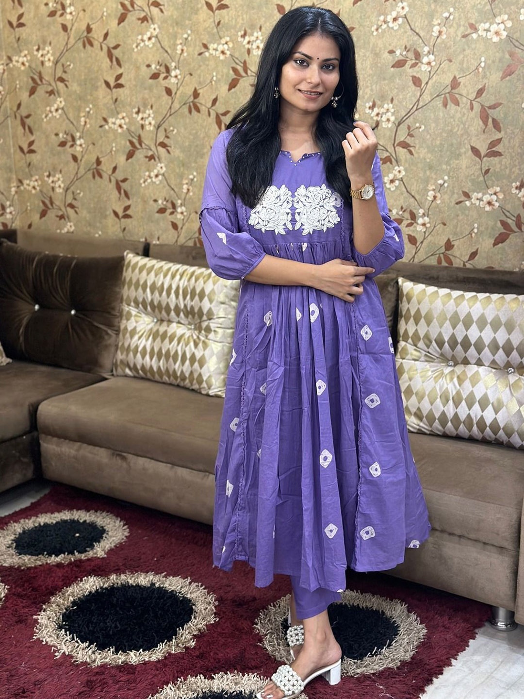 GoSriKi Floral Embroidered Three-Quarter Sleeves A-Line Kurta With Trouser, Purple
GoSriKi Floral Embroidered Three-Quarter Sleeves A-Line Kurta With Trouser, Purple