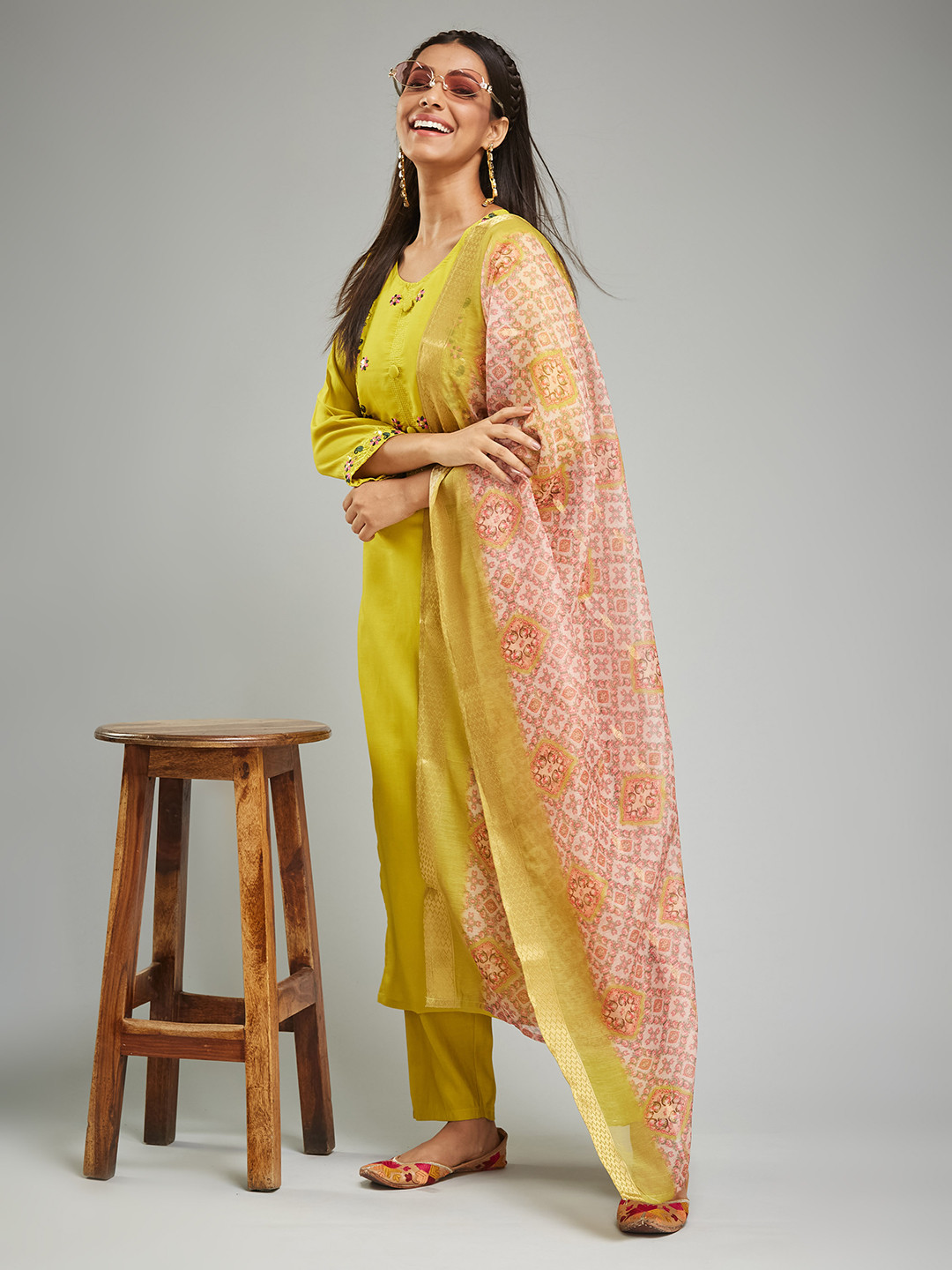 CaniBani Ethnic Yoke Design Regular Chanderi Silk Straight Kurta with Trousers & Dupatta, Lime green
CaniBani Ethnic Yoke Design Regular Chanderi Silk Straight Kurta with Trousers & Dupatta, Lime green
