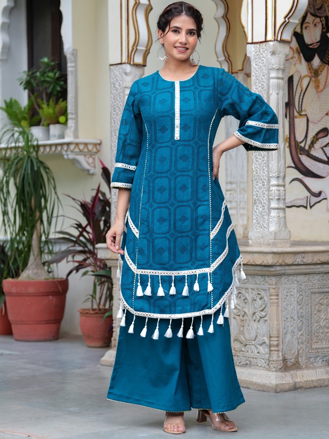 Hatheli Geometric Self Design Round Neck Mirror Work Pure Cotton Kurta With Palazzo, Teal
Hatheli Geometric Self Design Round Neck Mirror Work Pure Cotton Kurta With Palazzo, Teal