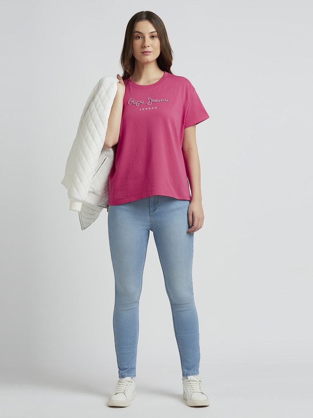 Pepe Jeans Women Typography Printed Round Neck Pure Cotton Relaxed Fit T-shirt, Pink
Pepe Jeans Women Typography Printed Round Neck Pure Cotton Relaxed Fit T-shirt, Pink