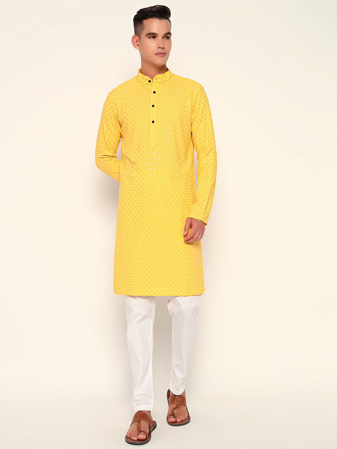 ZARI Floral Embroidered Sequinned Jacquard Weave Pure Cotton Straight Kurta with Pyjamas, Yellow
ZARI Floral Embroidered Sequinned Jacquard Weave Pure Cotton Straight Kurta with Pyjamas, Yellow