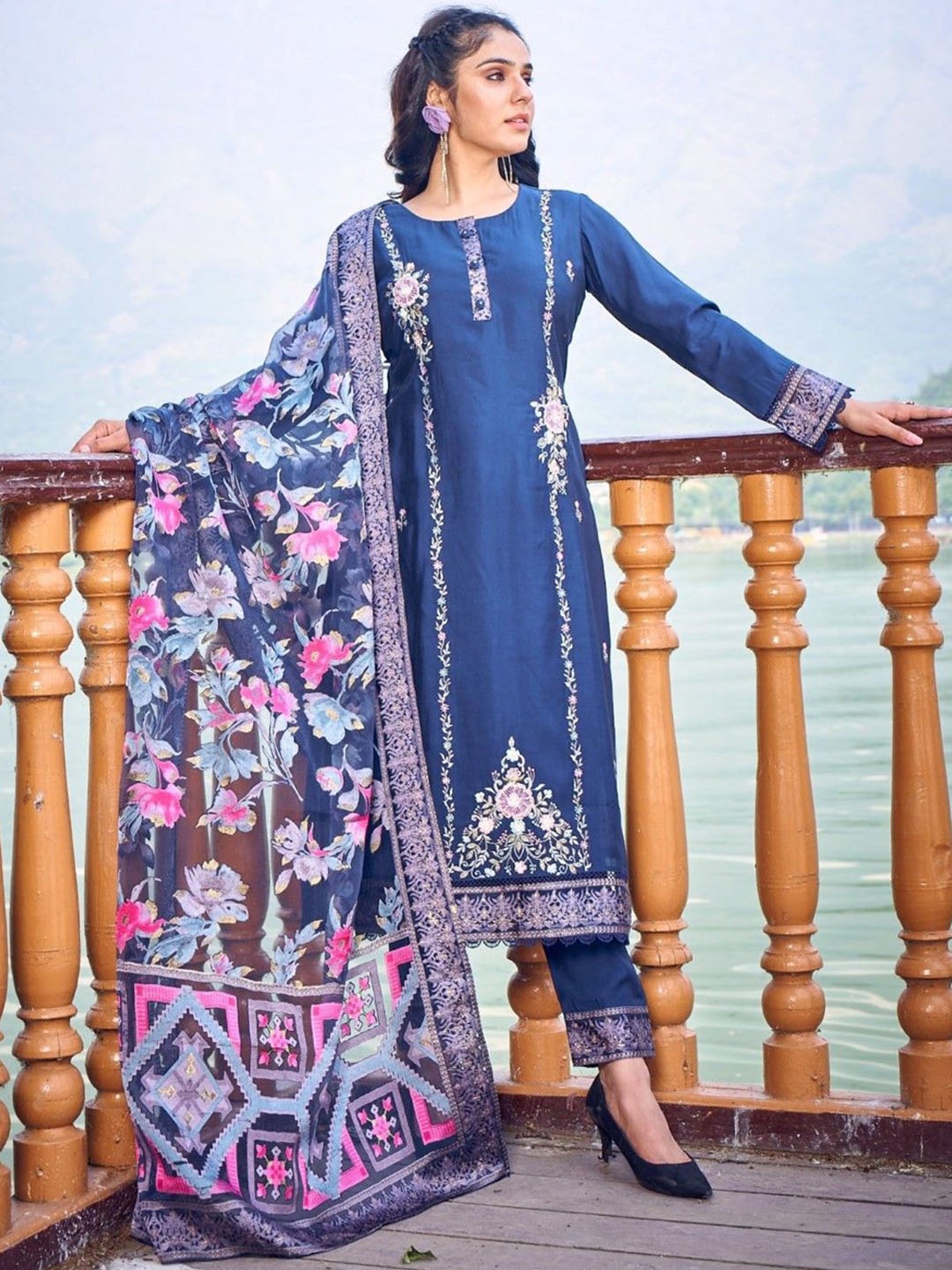AUTUMN LANE Floral Embroidered Thread work Cotton Silk Kurta with Trouser & Dupatta, Blue
AUTUMN LANE Floral Embroidered Thread work Cotton Silk Kurta with Trouser & Dupatta, Blue
