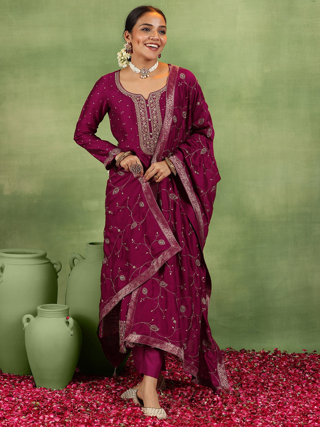 Libas Floral Embroidered Nothced Neck Zari Anarkali Kurta With Trousers & Dupatta, Maroon
Libas Floral Embroidered Nothced Neck Zari Anarkali Kurta With Trousers & Dupatta, Maroon