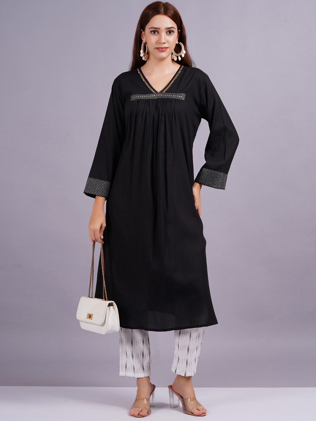 HIGHLIGHT FASHION EXPORT V-Neck Puffed Sleeves Zardozi A-Line Kurta with Trousers, Black
HIGHLIGHT FASHION EXPORT V-Neck Puffed Sleeves Zardozi A-Line Kurta with Trousers, Black