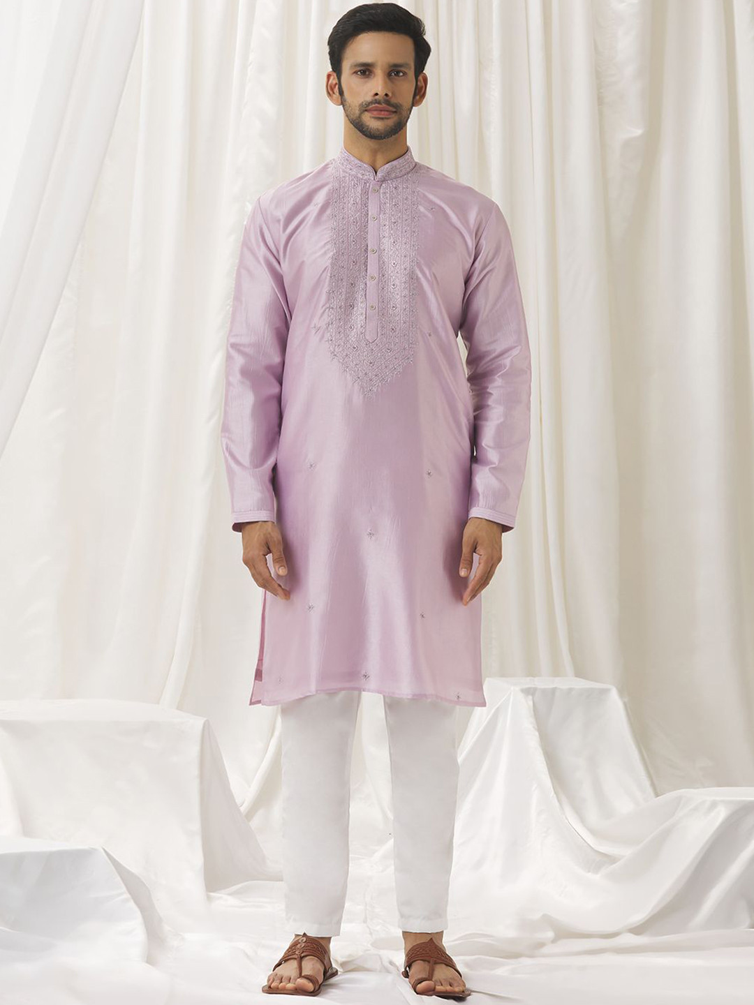 Alaya Advani Floral Embroidered Thread Work Silk Cotton Straight Kurta with Trousers, Purple
Alaya Advani Floral Embroidered Thread Work Silk Cotton Straight Kurta with Trousers, Purple