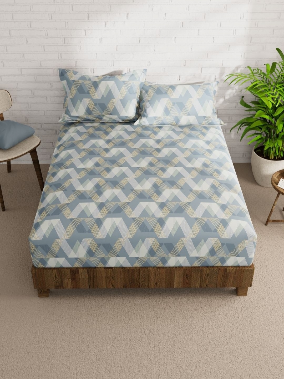 KOPA Envogue Blue Geometric Printed Cotton 152 TC Queen Bedsheet Set 2.40 m x 2.15 m
KOPA Envogue Blue Geometric Printed Cotton 152 TC Queen Bedsheet Set 2.40 m x 2.15 m