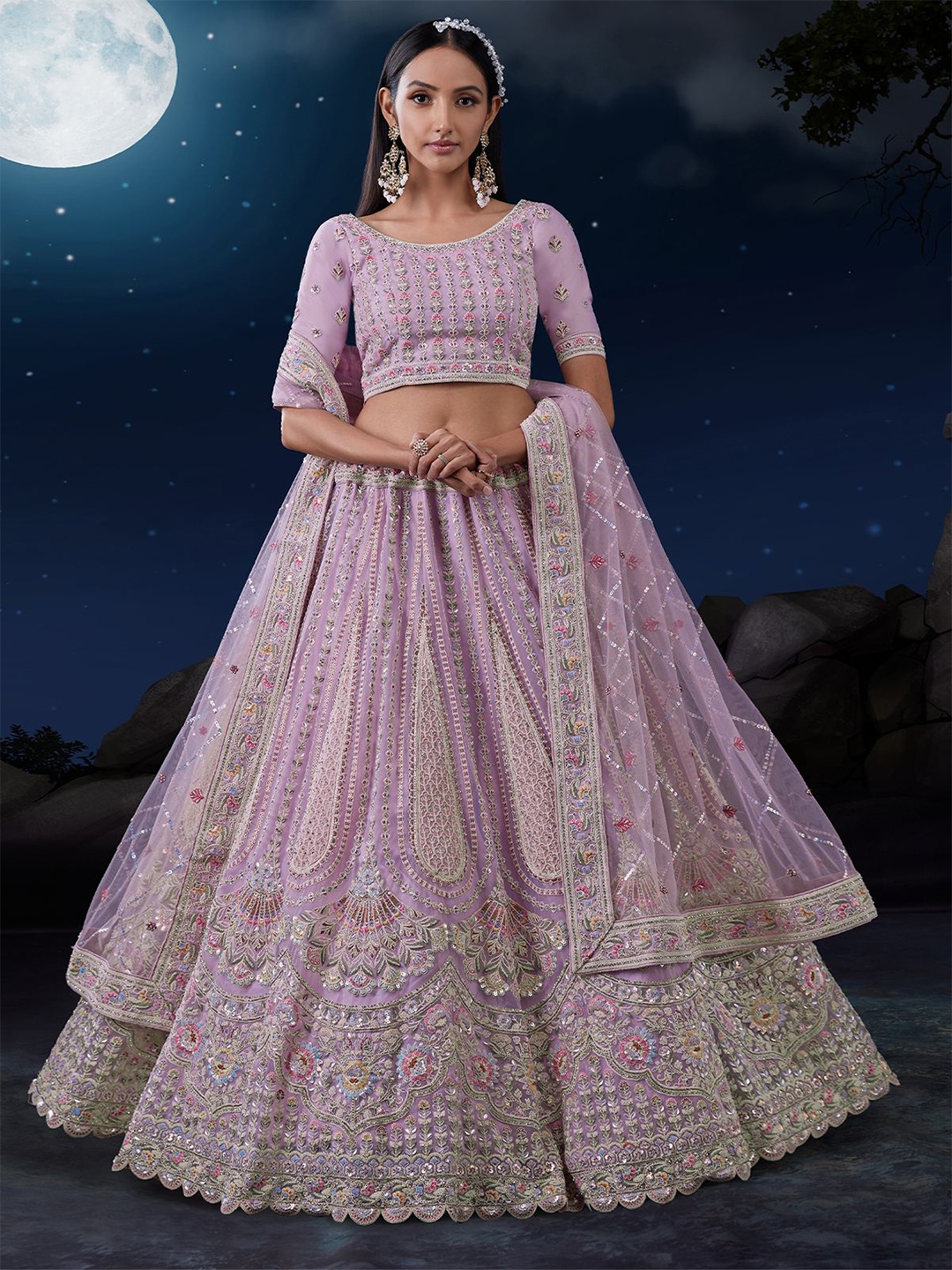 ODETTE Floral Embroidered Sequinned Semi-Stitched Lehenga & Blouse With Dupatta, Pink
ODETTE Floral Embroidered Sequinned Semi-Stitched Lehenga & Blouse With Dupatta, Pink