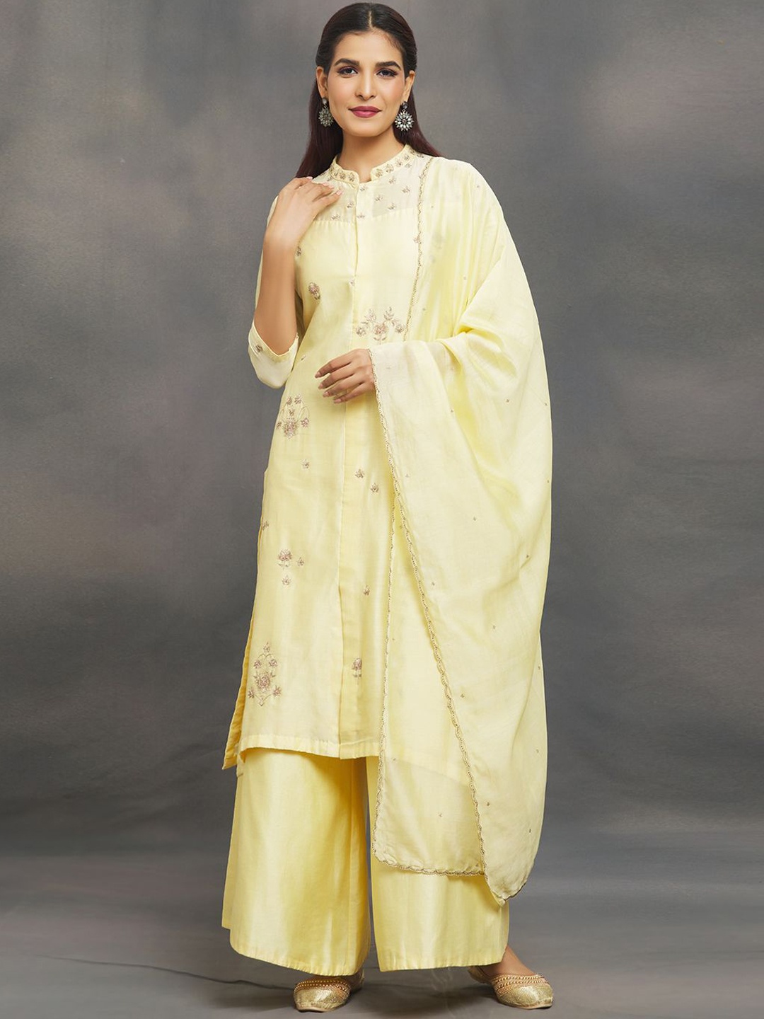 Samyukta Singhani Ethnic Motifs Silk Georgette A-Line Kurta & Trouser & Dupatta, Yellow
Samyukta Singhani Ethnic Motifs Silk Georgette A-Line Kurta & Trouser & Dupatta, Yellow