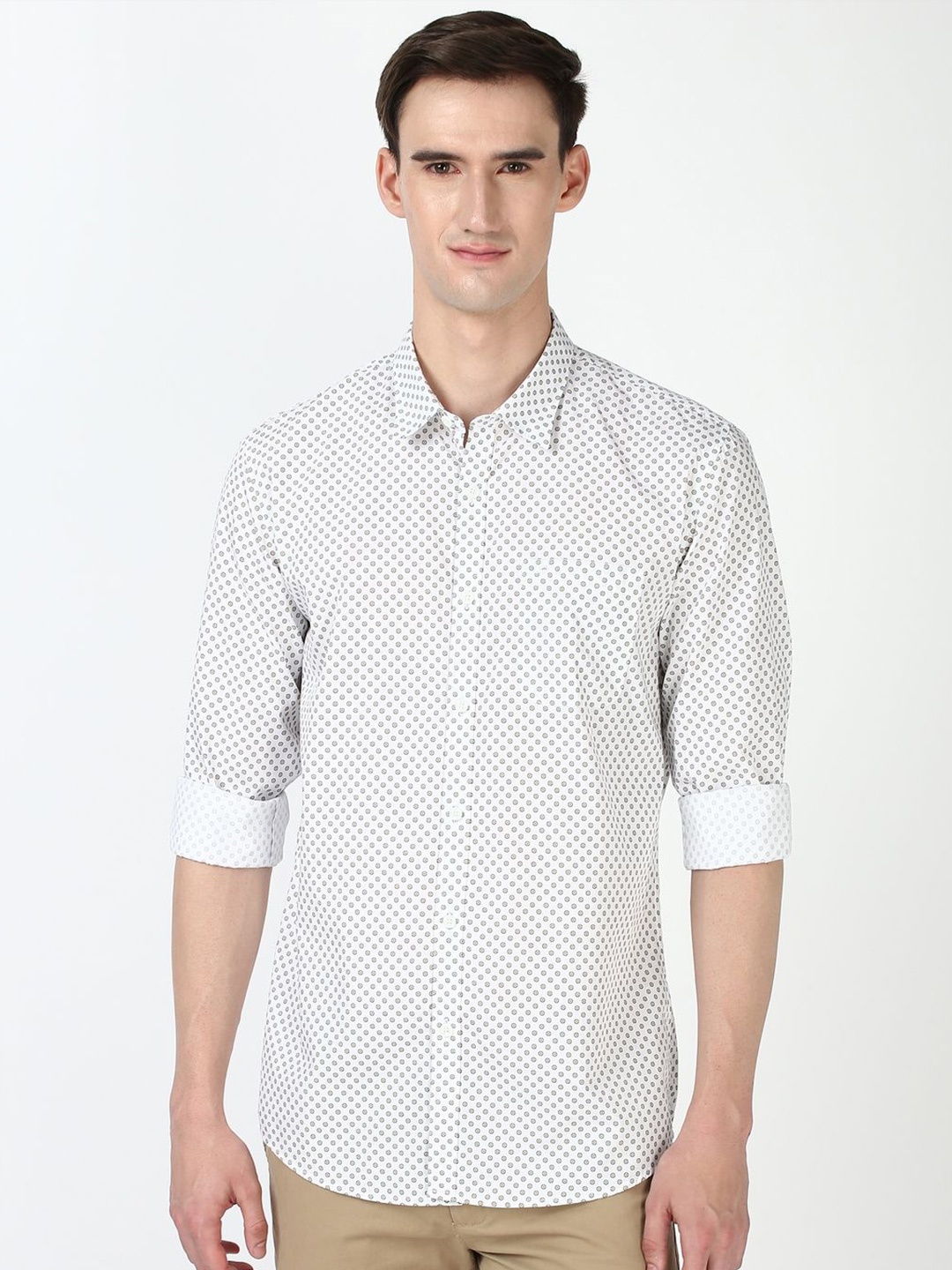 Peter England Casuals Men Spread Collar Floral Printed Cotton Slim Fit Casual Shirt, White
Peter England Casuals Men Spread Collar Floral Printed Cotton Slim Fit Casual Shirt, White