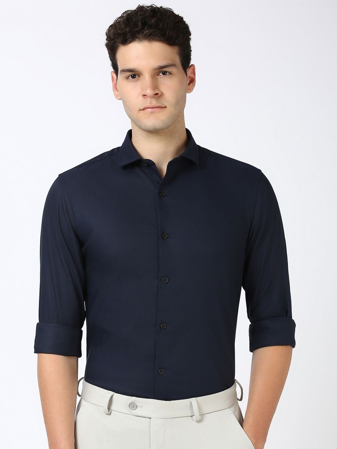 Peter England Men Super Spread Collar Solid Cotton Slim Fit Formal Shirt, Navy blue
Peter England Men Super Spread Collar Solid Cotton Slim Fit Formal Shirt, Navy blue