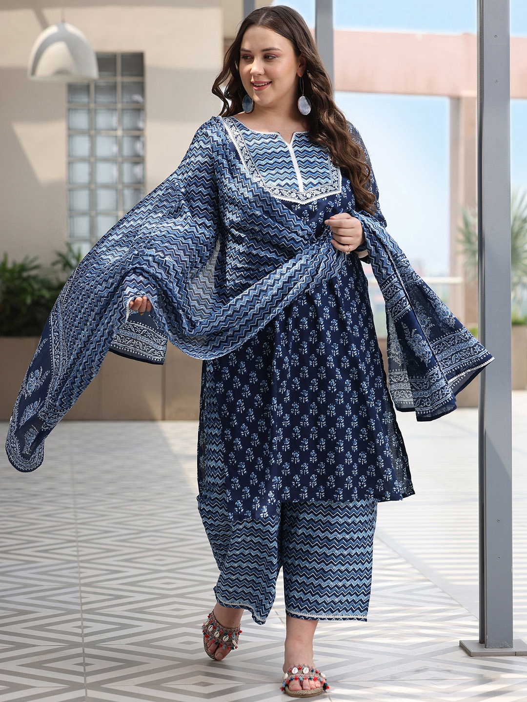 EXTRA LOVE BY LIBAS Plus Size Floral Printed Pure Cotton Kurta With Palazzo & Dupatta, Blue
EXTRA LOVE BY LIBAS Plus Size Floral Printed Pure Cotton Kurta With Palazzo & Dupatta, Blue