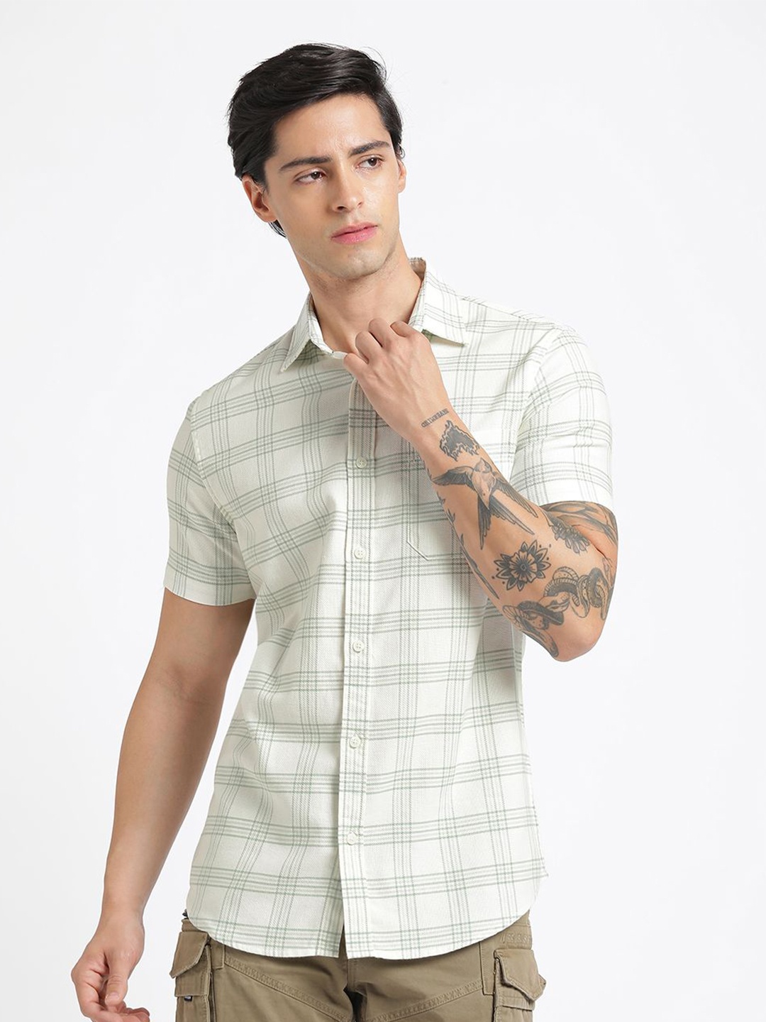 Blue Buddha Men Comfort Spread Collar Tartan Checked Cotton Slim Fit Casual Shirt, White
Blue Buddha Men Comfort Spread Collar Tartan Checked Cotton Slim Fit Casual Shirt, White