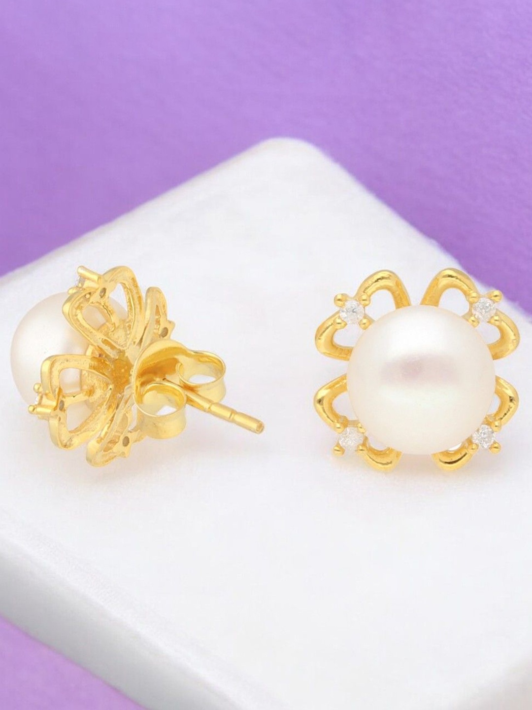 Sri Jagdamba Pearls Dealer Gold Plated 925 Sterling Silver Floral Studs Earrings, White
Sri Jagdamba Pearls Dealer Gold Plated 925 Sterling Silver Floral Studs Earrings, White
