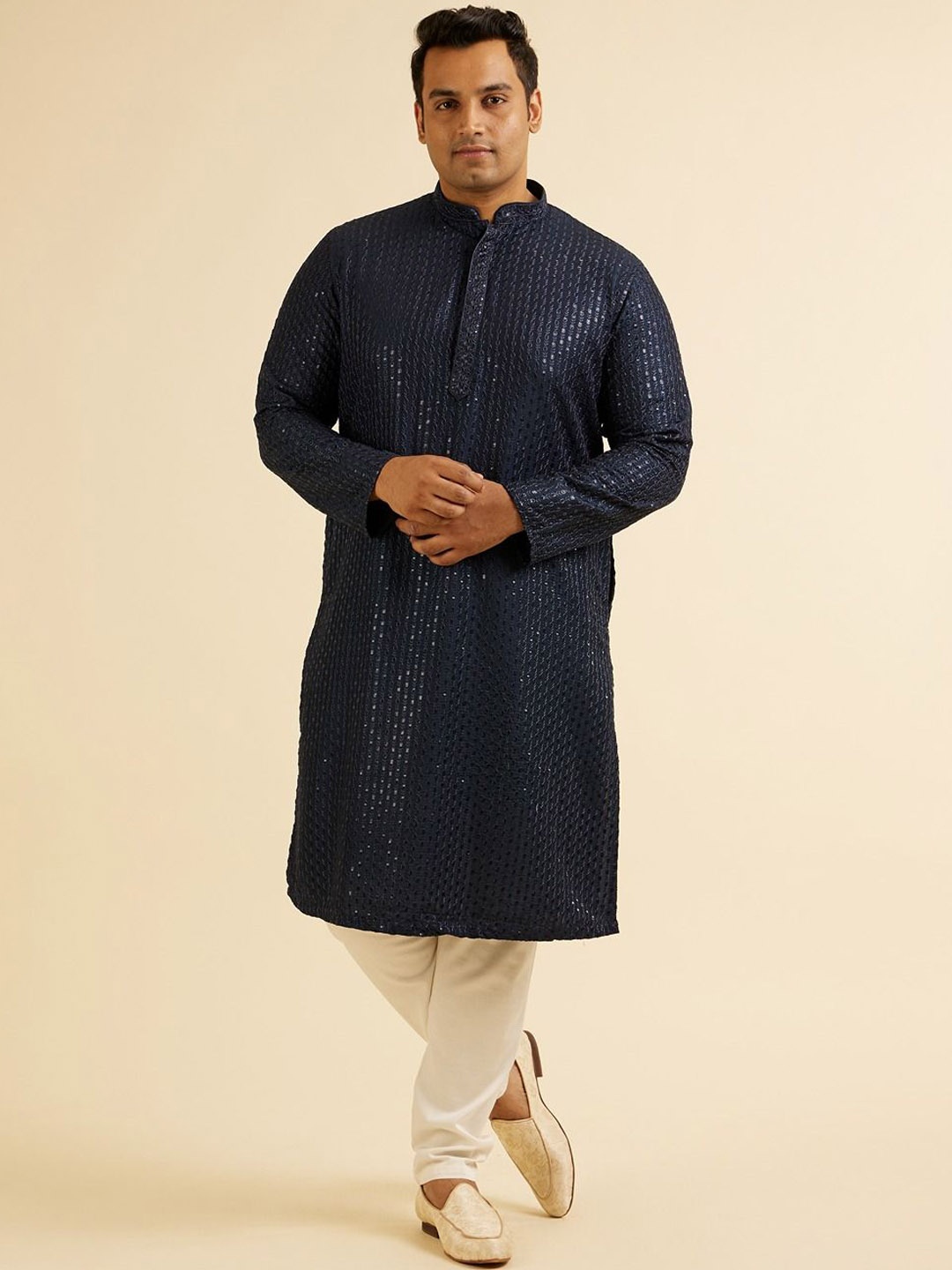 Manyavar Plus Size Geometric Embroidered Sequinned Straight Kurta with Pyjama, Blue
Manyavar Plus Size Geometric Embroidered Sequinned Straight Kurta with Pyjama, Blue
