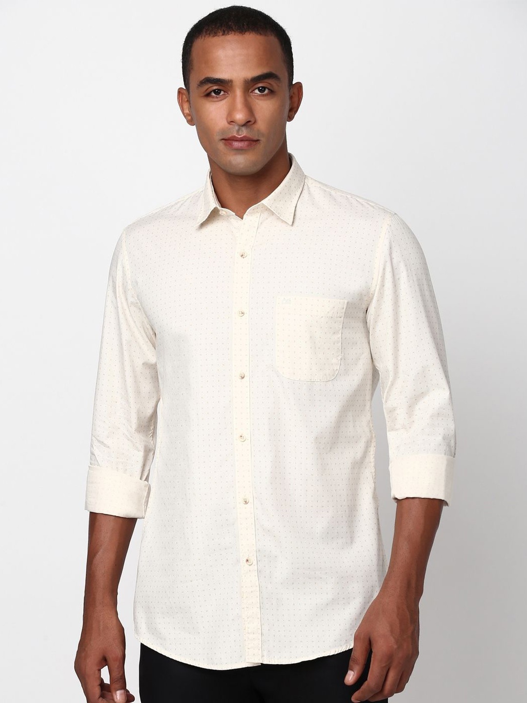 Peter England Casuals Men Spread Collar Micro Ditsy Printed Cotton Slim Fit Shirt, Cream
Peter England Casuals Men Spread Collar Micro Ditsy Printed Cotton Slim Fit Shirt, Cream