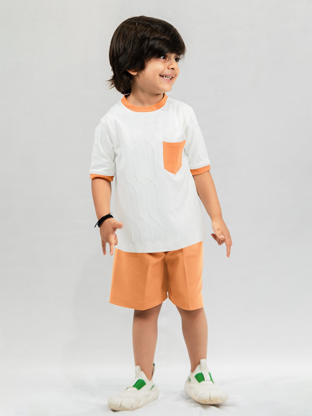 Emblica Unisex Kids Self Design Round Neck Short Sleeves Casual T-shirt With Shorts, White
Emblica Unisex Kids Self Design Round Neck Short Sleeves Casual T-shirt With Shorts, White