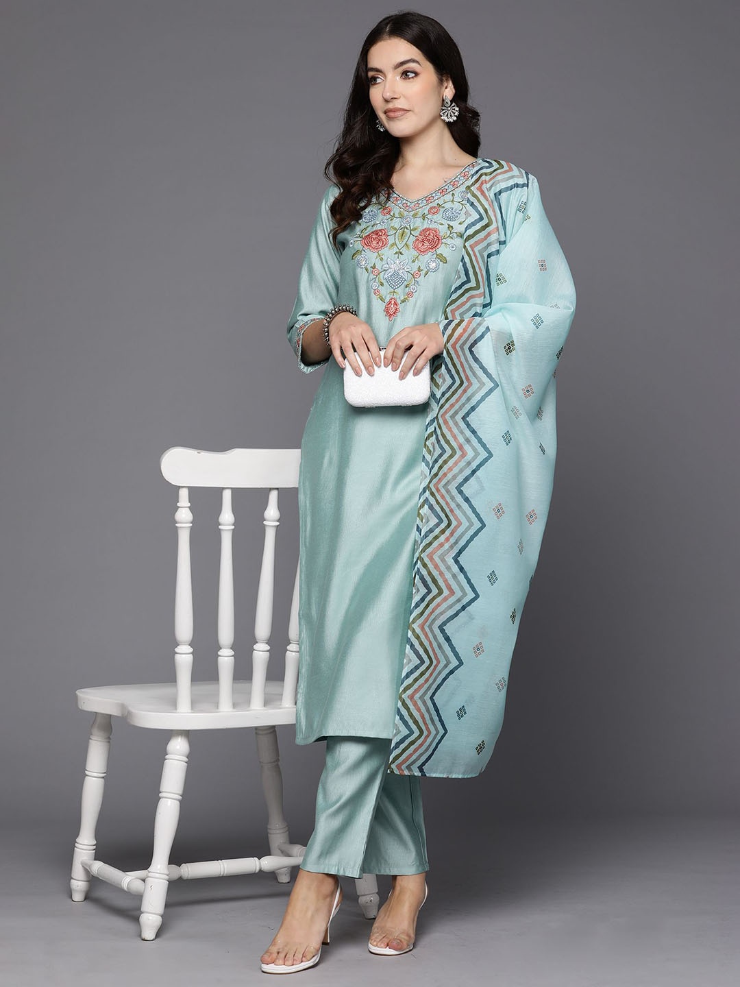 Anouk Ethnic Motifs Embroidered Regular Liva Straight Kurta with Trousers & Dupatta, Blue
Anouk Ethnic Motifs Embroidered Regular Liva Straight Kurta with Trousers & Dupatta, Blue