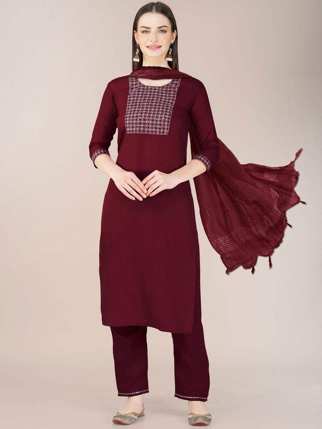 KAYOMMI Floral Embroidered Thread Work Straight Kurta with Churidar & Dupatta, Maroon
KAYOMMI Floral Embroidered Thread Work Straight Kurta with Churidar & Dupatta, Maroon