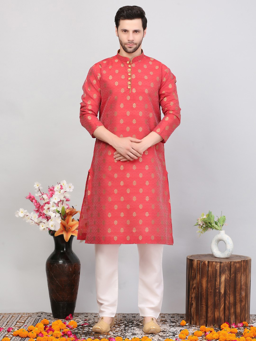 Sydney Heights Ethnic Motifs Woven Design Mandarin Collar Kurta With Trousers, Maroon
Sydney Heights Ethnic Motifs Woven Design Mandarin Collar Kurta With Trousers, Maroon