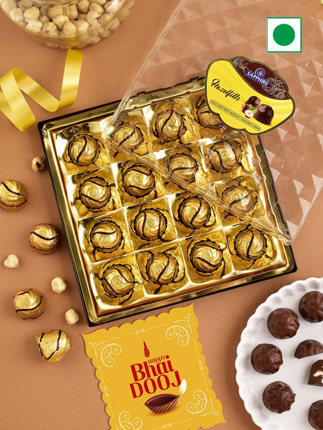 Hyperfoods Sapphire Hazelfills Chocolates Bhai Dooj Festival Gift Box - 215 g, Brown
Hyperfoods Sapphire Hazelfills Chocolates Bhai Dooj Festival Gift Box - 215 g, Brown