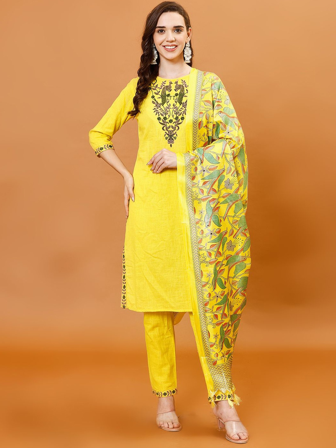 Meena Bazaar Floral Yoke Design Thread Work Cotton Straight Kurta with Trousers & Dupatta, Yellow
Meena Bazaar Floral Yoke Design Thread Work Cotton Straight Kurta with Trousers & Dupatta, Yellow