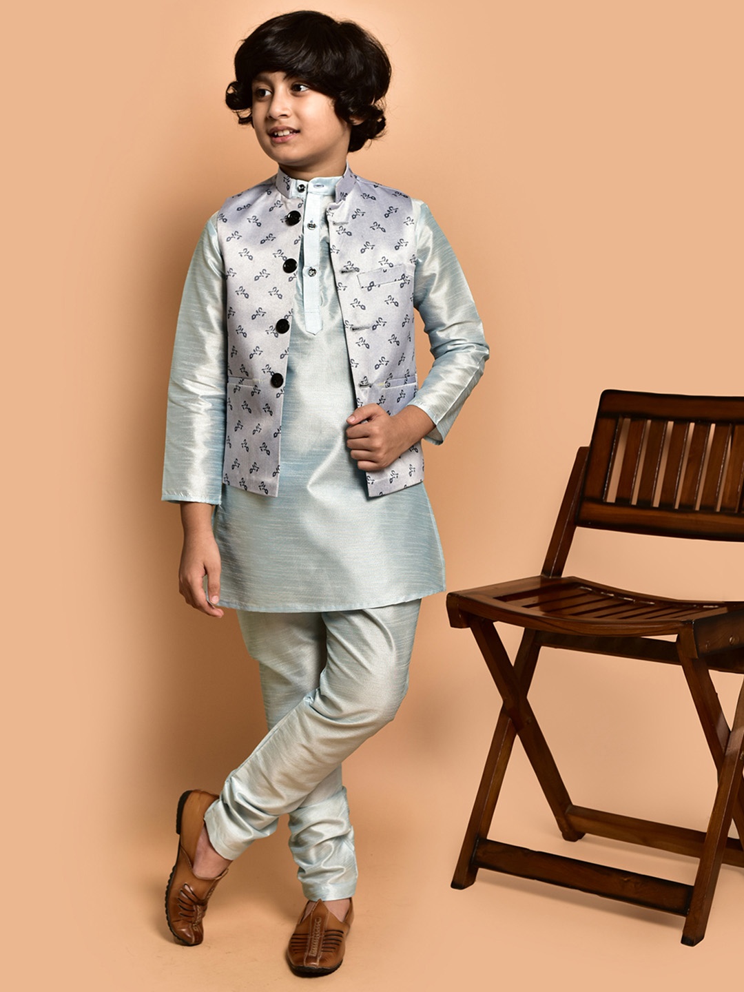 PRINTCULTR Boys Band Collar Neck Three-Quarter Sleeves Kurta & Churidar & Nehru Jacket, Blue
PRINTCULTR Boys Band Collar Neck Three-Quarter Sleeves Kurta & Churidar & Nehru Jacket, Blue