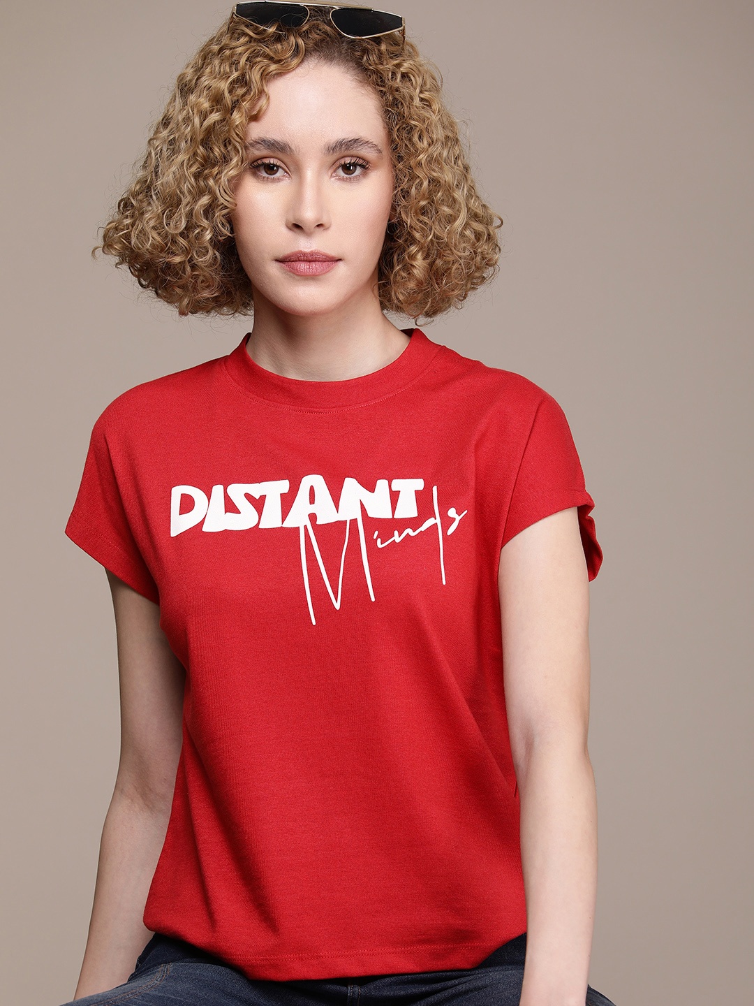 The Roadster Lifestyle Co. Women Typography Printed Extended Sleeves Boxy T-shirt, Red
The Roadster Lifestyle Co. Women Typography Printed Extended Sleeves Boxy T-shirt, Red