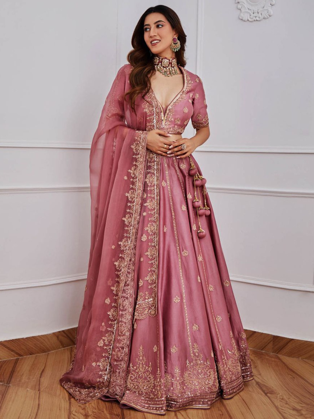 FABPIXEL Embroidered Sequinned Semi-Stitched Lehenga & Unstitched Blouse With Dupatta, Pink
FABPIXEL Embroidered Sequinned Semi-Stitched Lehenga & Unstitched Blouse With Dupatta, Pink