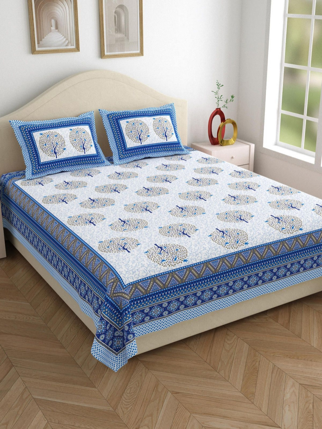 Salona Bichona Blue & White Ethnic Motifs Cotton 120 TC Queen Bedsheet with 2 PillowCovers
Salona Bichona Blue & White Ethnic Motifs Cotton 120 TC Queen Bedsheet with 2 PillowCovers