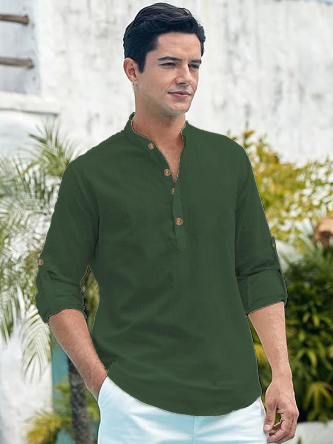 Vida Loca Slim Fit Mandarin Collar Roll-Up Sleeves Cotton Short Kurta, Fluorescent green
Vida Loca Slim Fit Mandarin Collar Roll-Up Sleeves Cotton Short Kurta, Fluorescent green