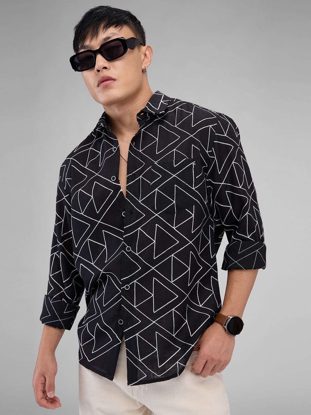 VASTRADO Men Classic Spread Collar Geometric Printed Cotton Slim Fit Casual Shirt, Black
VASTRADO Men Classic Spread Collar Geometric Printed Cotton Slim Fit Casual Shirt, Black