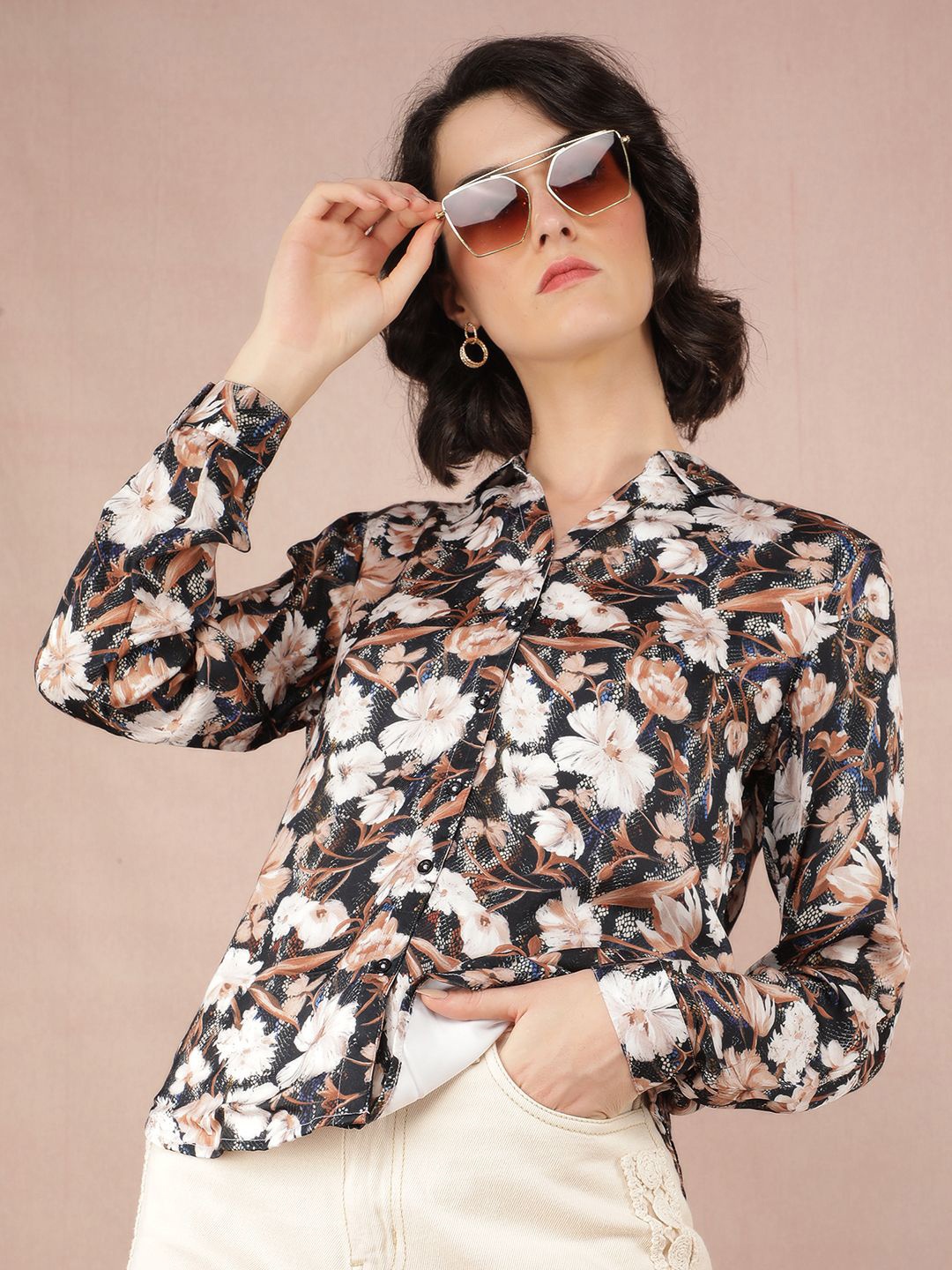 Crimsoune Club Women Smart Spread Collar Floral Printed Cotton Slim Fit Casual Shirt, Multi
Crimsoune Club Women Smart Spread Collar Floral Printed Cotton Slim Fit Casual Shirt, Multi