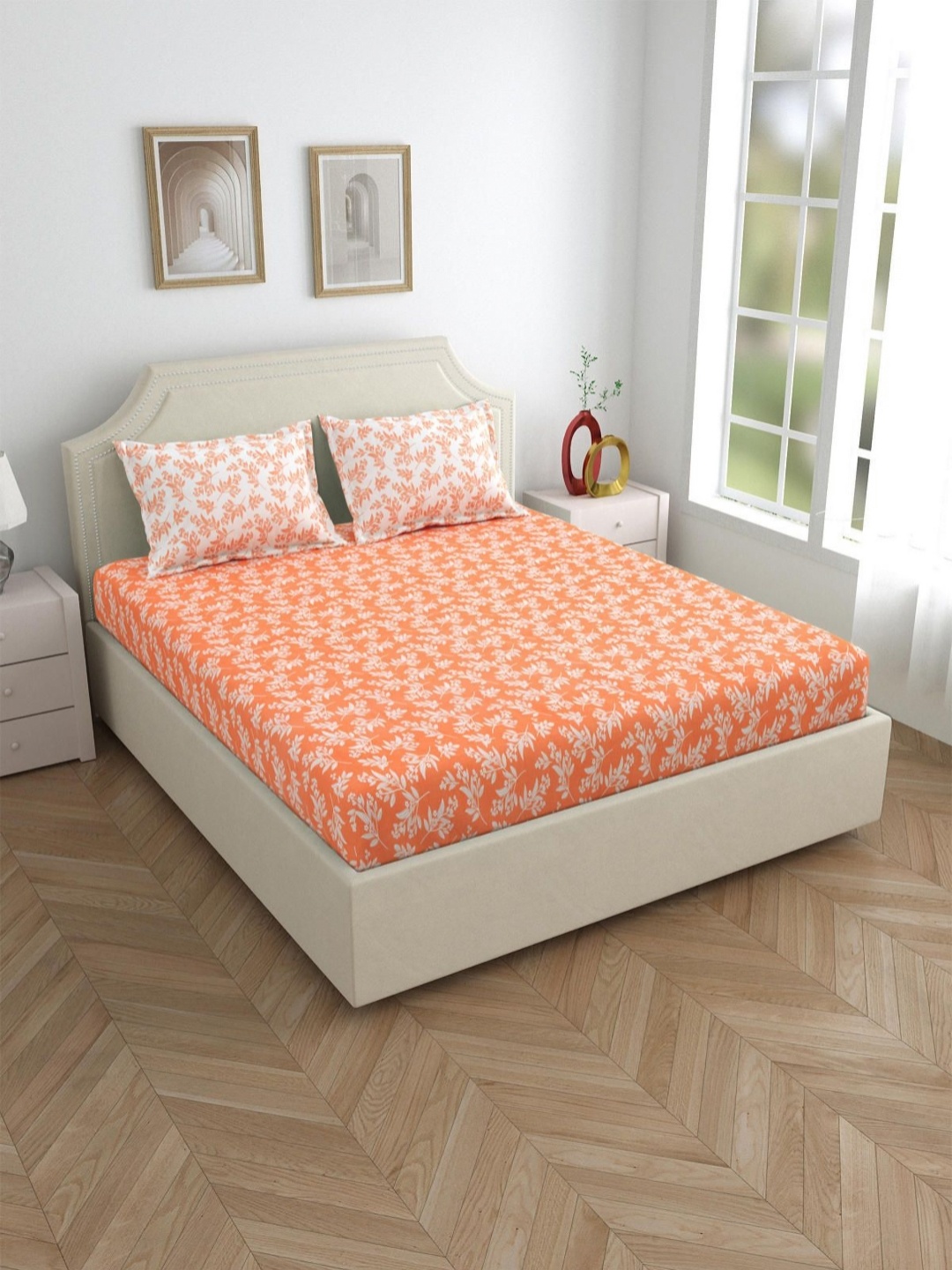 Salona Bichona Luxury Brown & White Floral Cotton 210 TC King Bedsheet with 2 PillowCovers
Salona Bichona Luxury Brown & White Floral Cotton 210 TC King Bedsheet with 2 PillowCovers