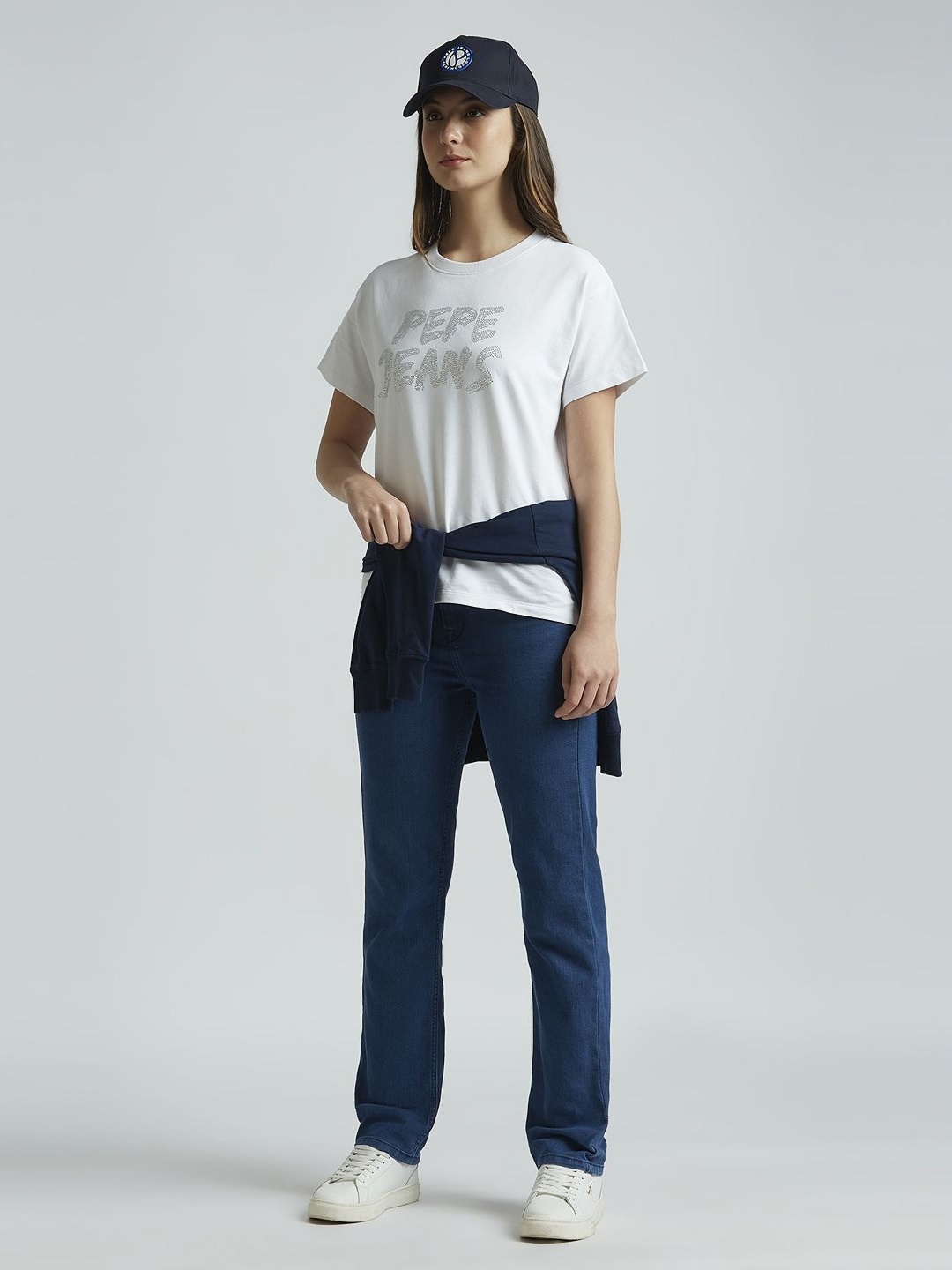 Pepe Jeans Women Typography Printed Round Neck Pure Cotton Relaxed Fit T-shirt, White
Pepe Jeans Women Typography Printed Round Neck Pure Cotton Relaxed Fit T-shirt, White