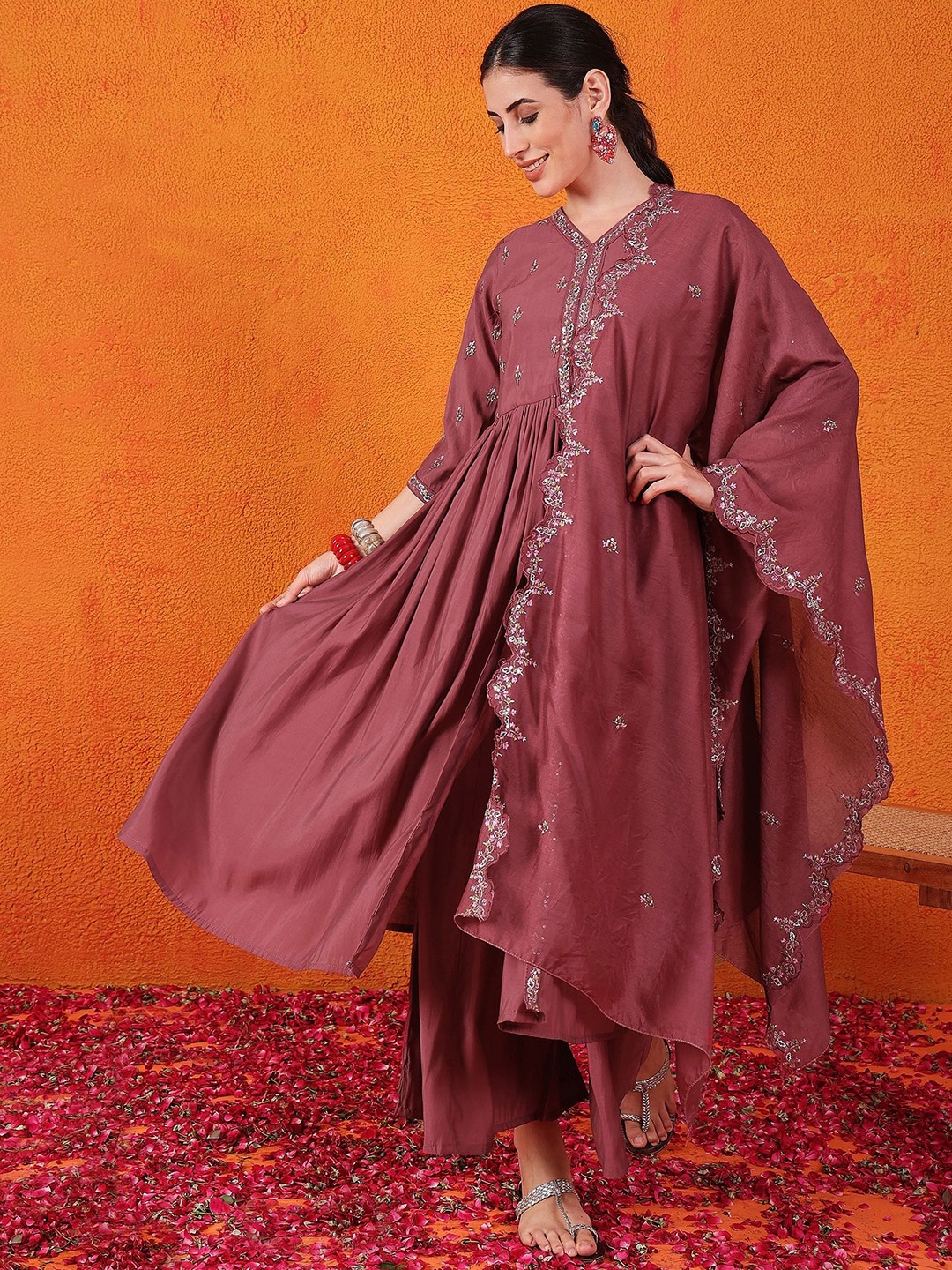 DIVASTRI Floral Yoke Design Regular Pure Silk Anarkali Kurta with Palazzos & Dupatta, Maroon
DIVASTRI Floral Yoke Design Regular Pure Silk Anarkali Kurta with Palazzos & Dupatta, Maroon