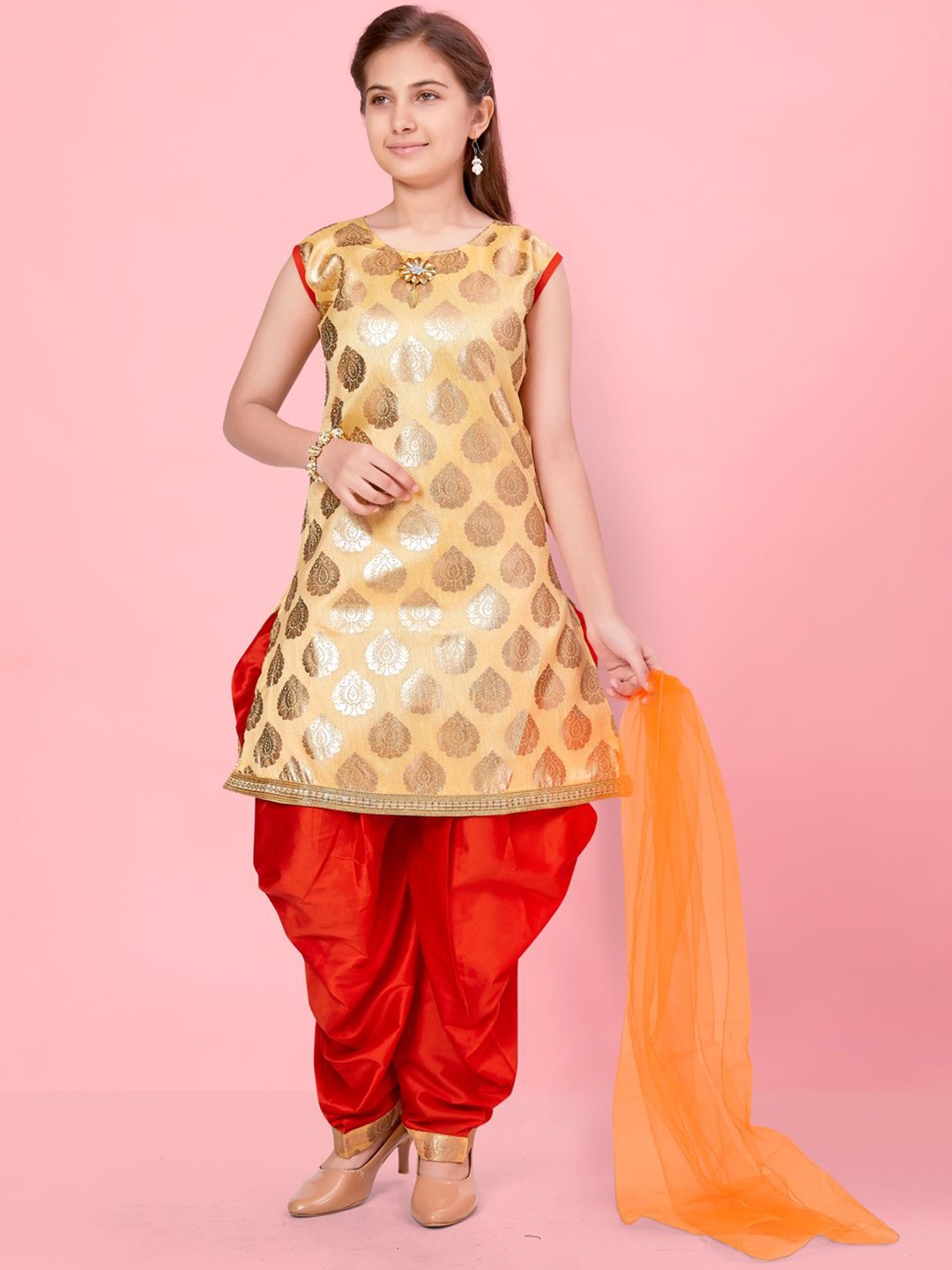 BAESD Girls Ethnic Motifs Printed Pure Silk Straight Kurta with Dhoti Pant & Dupatta, Beige
BAESD Girls Ethnic Motifs Printed Pure Silk Straight Kurta with Dhoti Pant & Dupatta, Beige