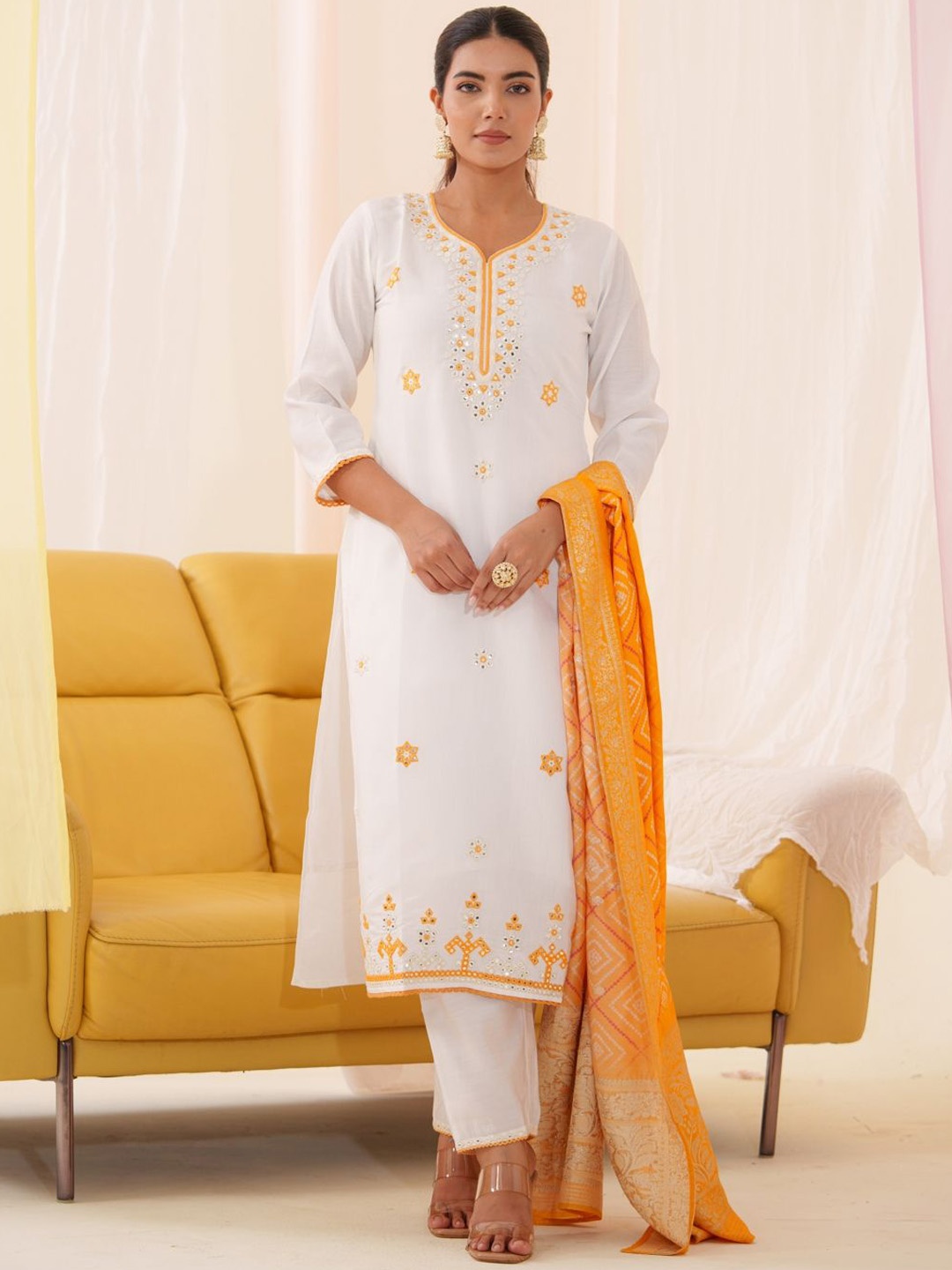 Sangria Floral Embroidered Sequinned Chanderi Silk Kurta with Trousers & Dupatta, White
Sangria Floral Embroidered Sequinned Chanderi Silk Kurta with Trousers & Dupatta, White