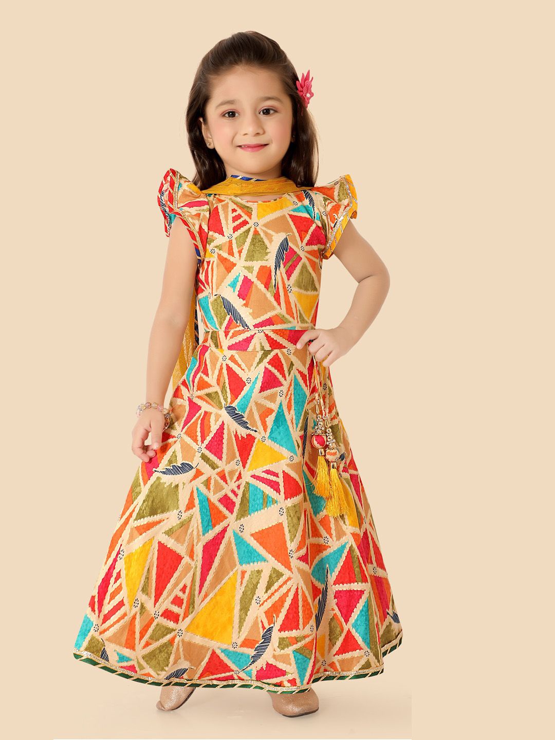 Ethniks Neu-Ron Girls Floral Printed Cotton Ready to Wear Lehenga & Blouse With Dupatta, Yellow
Ethniks Neu-Ron Girls Floral Printed Cotton Ready to Wear Lehenga & Blouse With Dupatta, Yellow