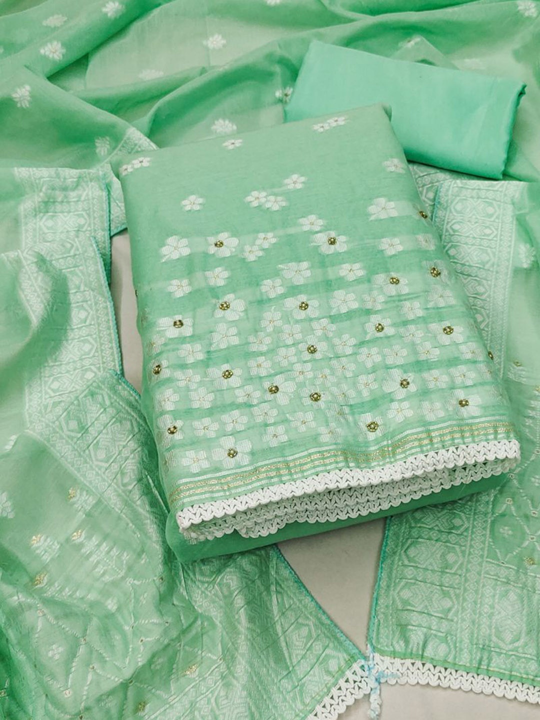 ASISA Floral Woven Design Beads & Stones Pure Cotton Unstitched Dress Material, Turquoise blue
ASISA Floral Woven Design Beads & Stones Pure Cotton Unstitched Dress Material, Turquoise blue