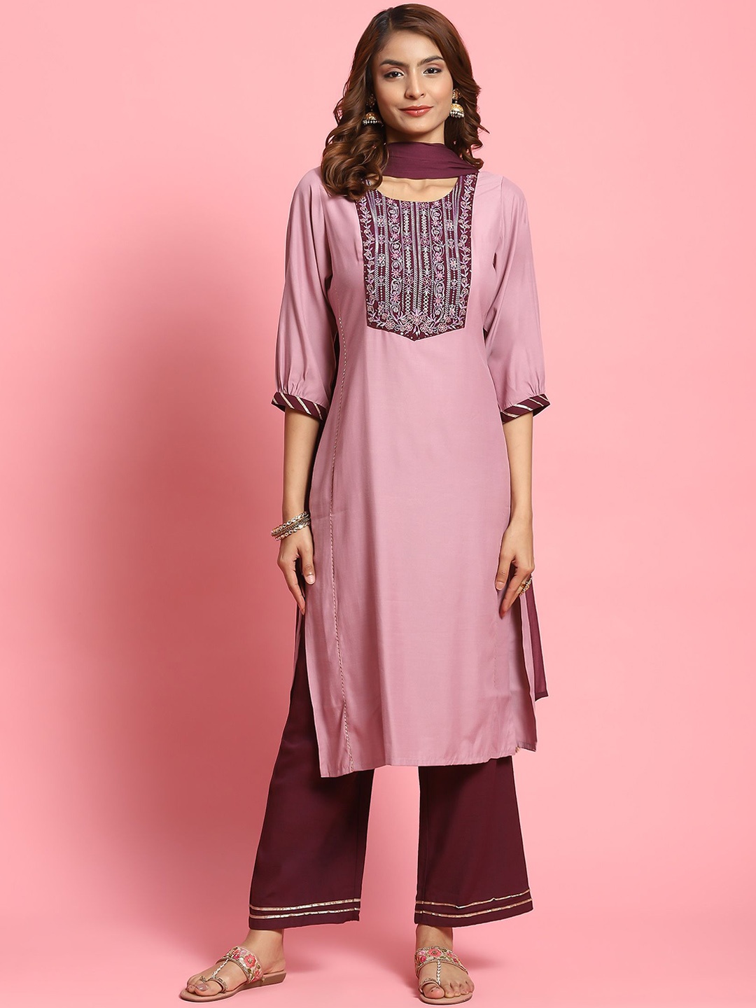 Shree Floral Embroidered Round Neck Thread Work Kurta With Palazzos & Dupatta, Lavender
Shree Floral Embroidered Round Neck Thread Work Kurta With Palazzos & Dupatta, Lavender